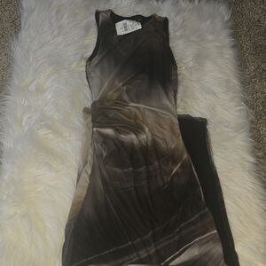 Windsor Brown Ombre Sleeveless Midi Dress